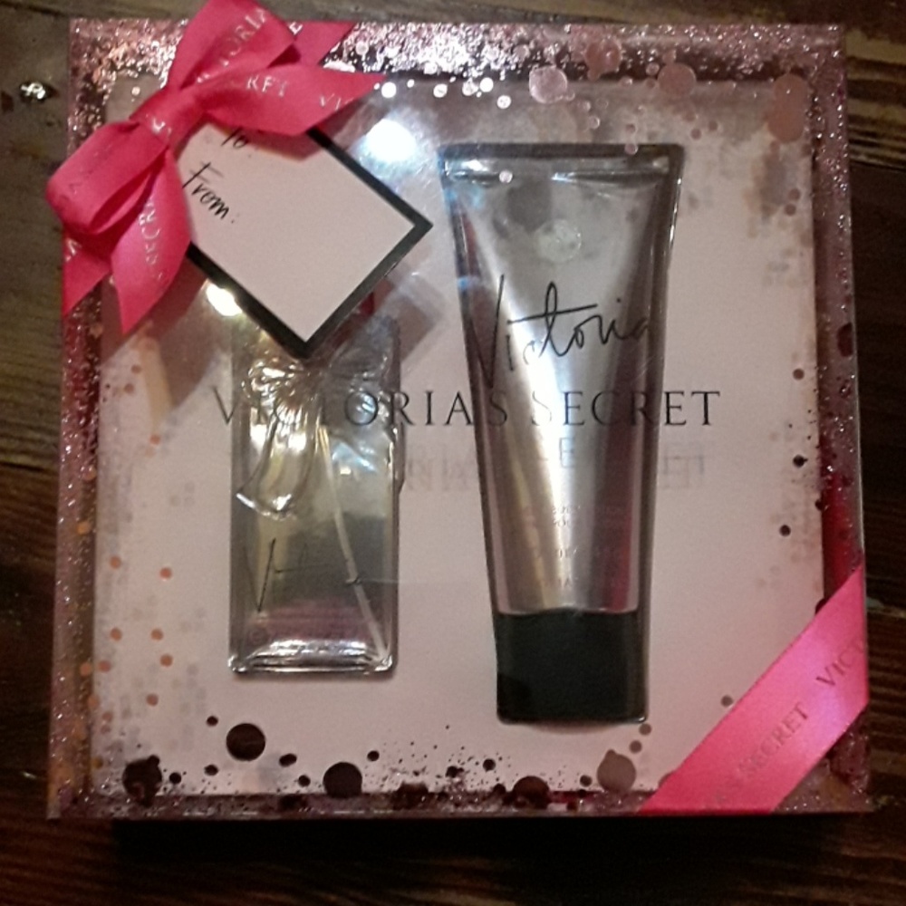 Victoria's Secret Gift Set